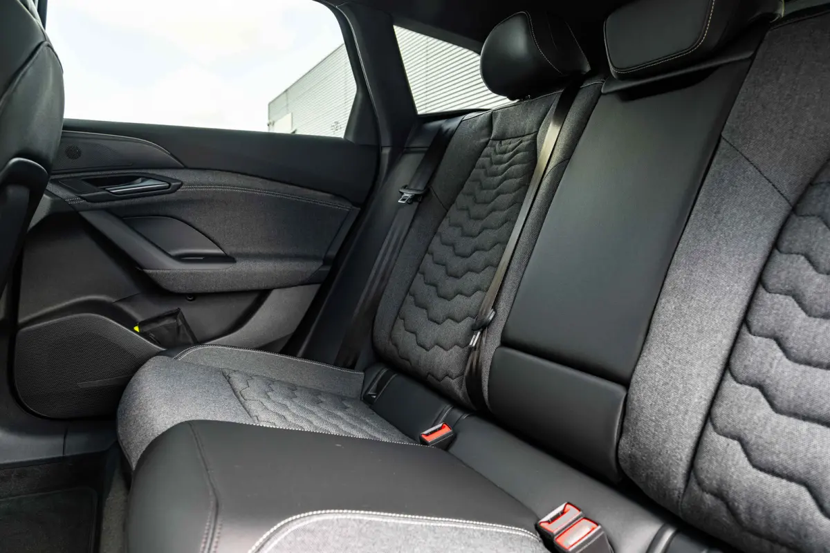 performance 270kW / 367pk S edition | Audi smartphone interface | Comfortsleutel | Elektrisch instelbare voorstoelen