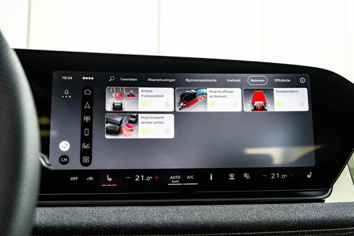 performance 270kW / 367pk S edition | Audi smartphone interface | Comfortsleutel | Elektrisch instelbare voorstoelen