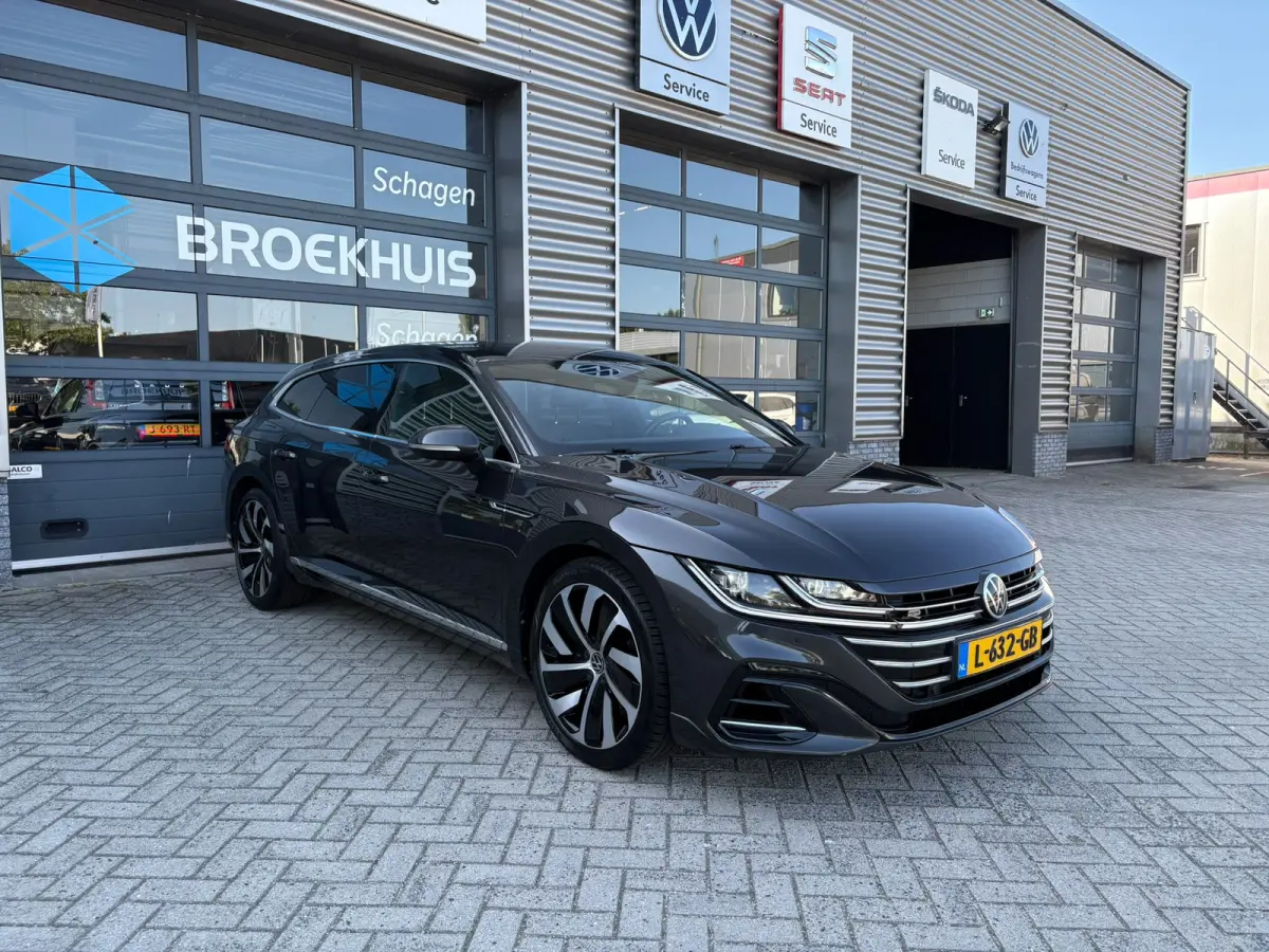 2.0 TSI 190 pk R-Line Business 7-DSG | Achteruitrijcamera | Navigatie | Elektrische achterklep |