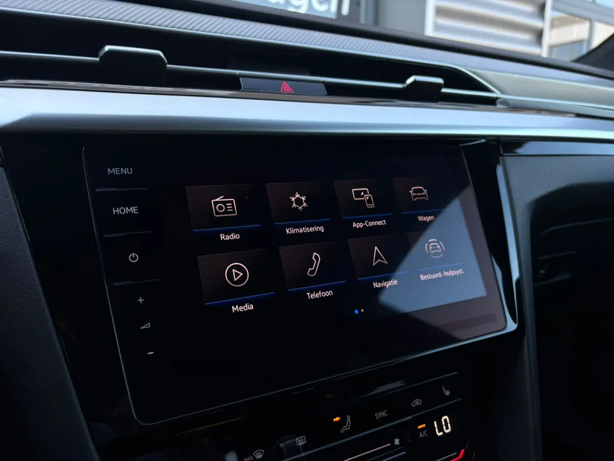 2.0 TSI 190 pk R-Line Business 7-DSG | Achteruitrijcamera | Navigatie | Elektrische achterklep |