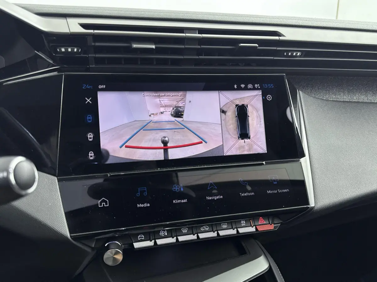 180 pk Plug-in HYbrid Allure Pack Automaat | Trekhaak | Navigatie | Camera | Carplay