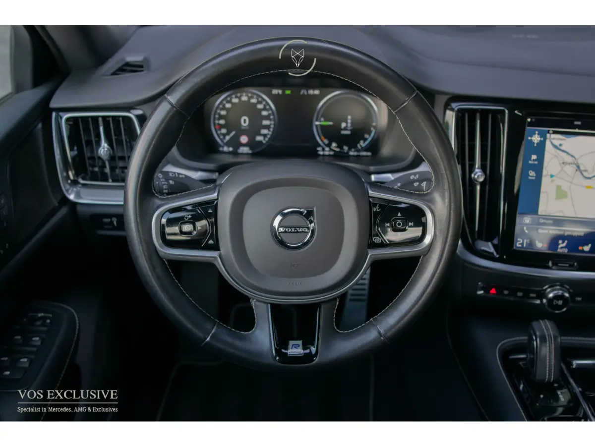 2.0 T6 AWD Twin Engine R-Design Harman-Kardon|ACC|Keyless|18"|Verw-sportstoelen|Camera|Aut8