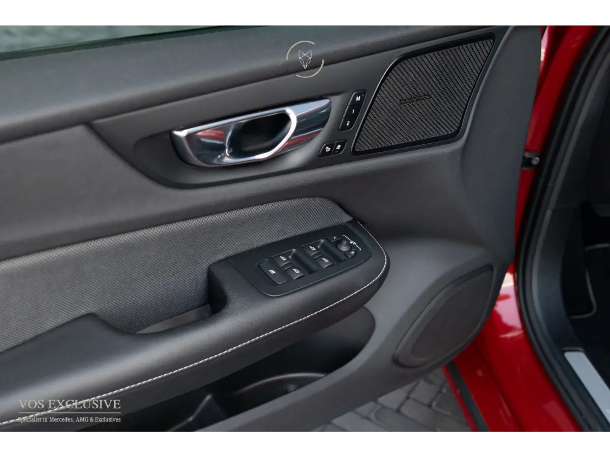 2.0 T6 AWD Twin Engine R-Design Harman-Kardon|ACC|Keyless|18"|Verw-sportstoelen|Camera|Aut8