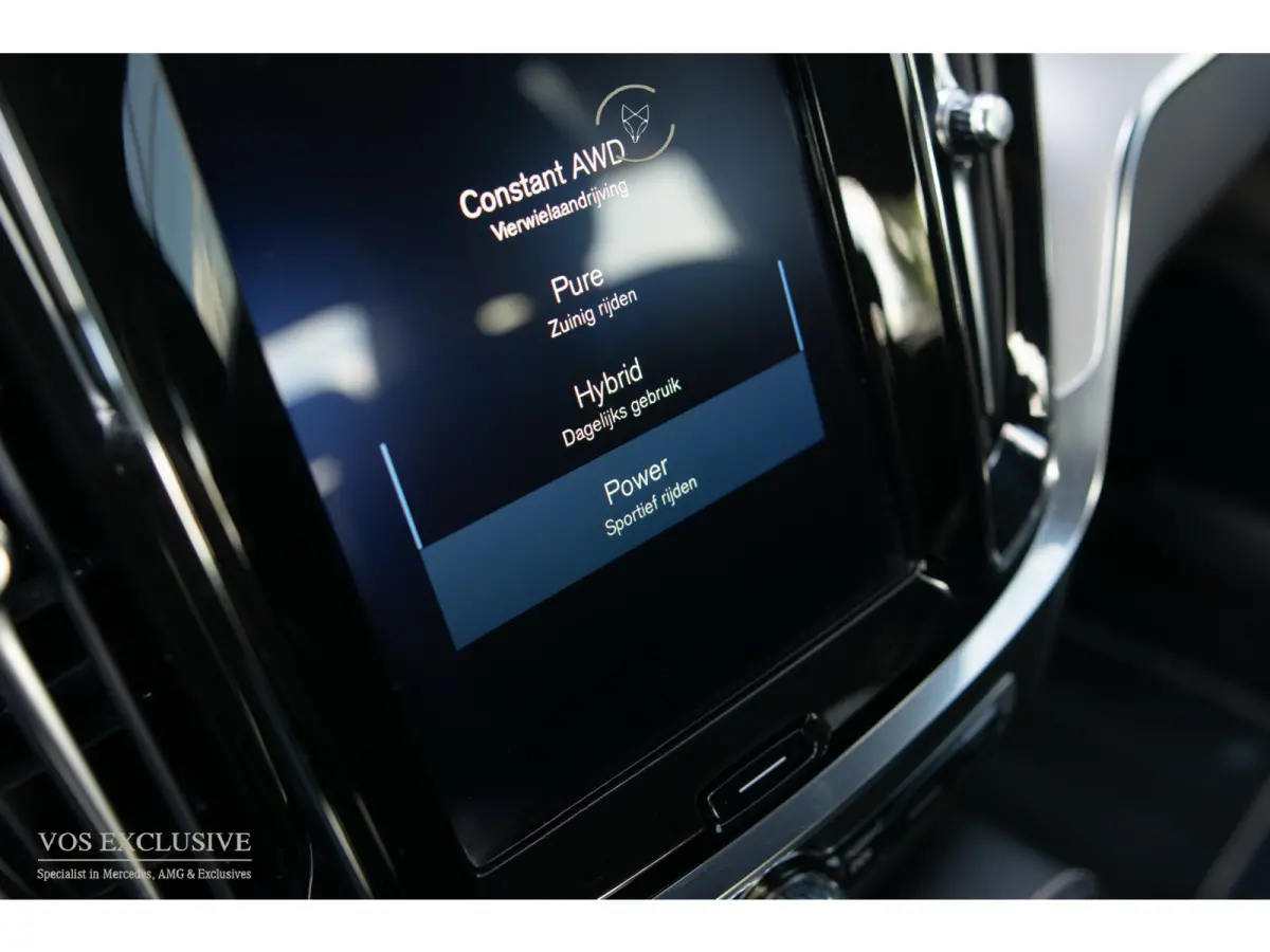 2.0 T6 AWD Twin Engine R-Design Harman-Kardon|ACC|Keyless|18"|Verw-sportstoelen|Camera|Aut8