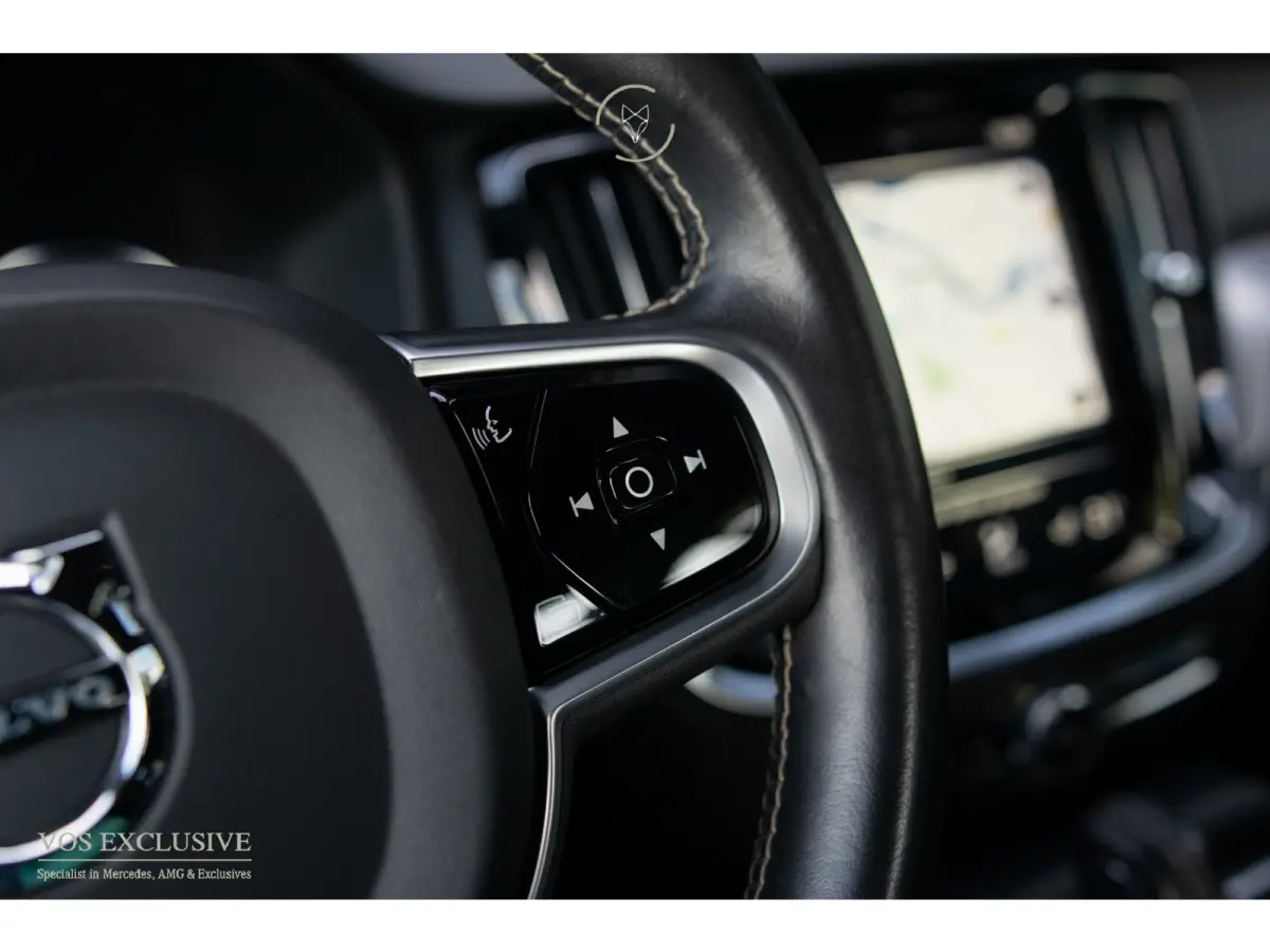 2.0 T6 AWD Twin Engine R-Design Harman-Kardon|ACC|Keyless|18"|Verw-sportstoelen|Camera|Aut8