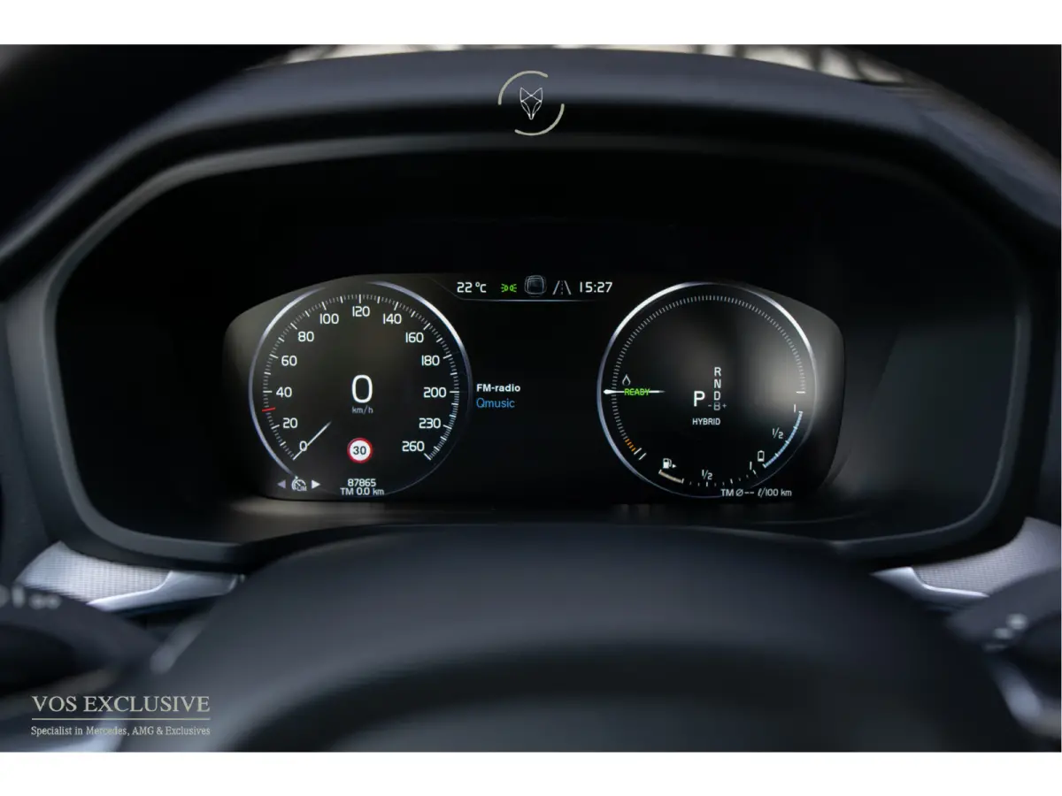 2.0 T6 AWD Twin Engine R-Design Harman-Kardon|ACC|Keyless|18"|Verw-sportstoelen|Camera|Aut8