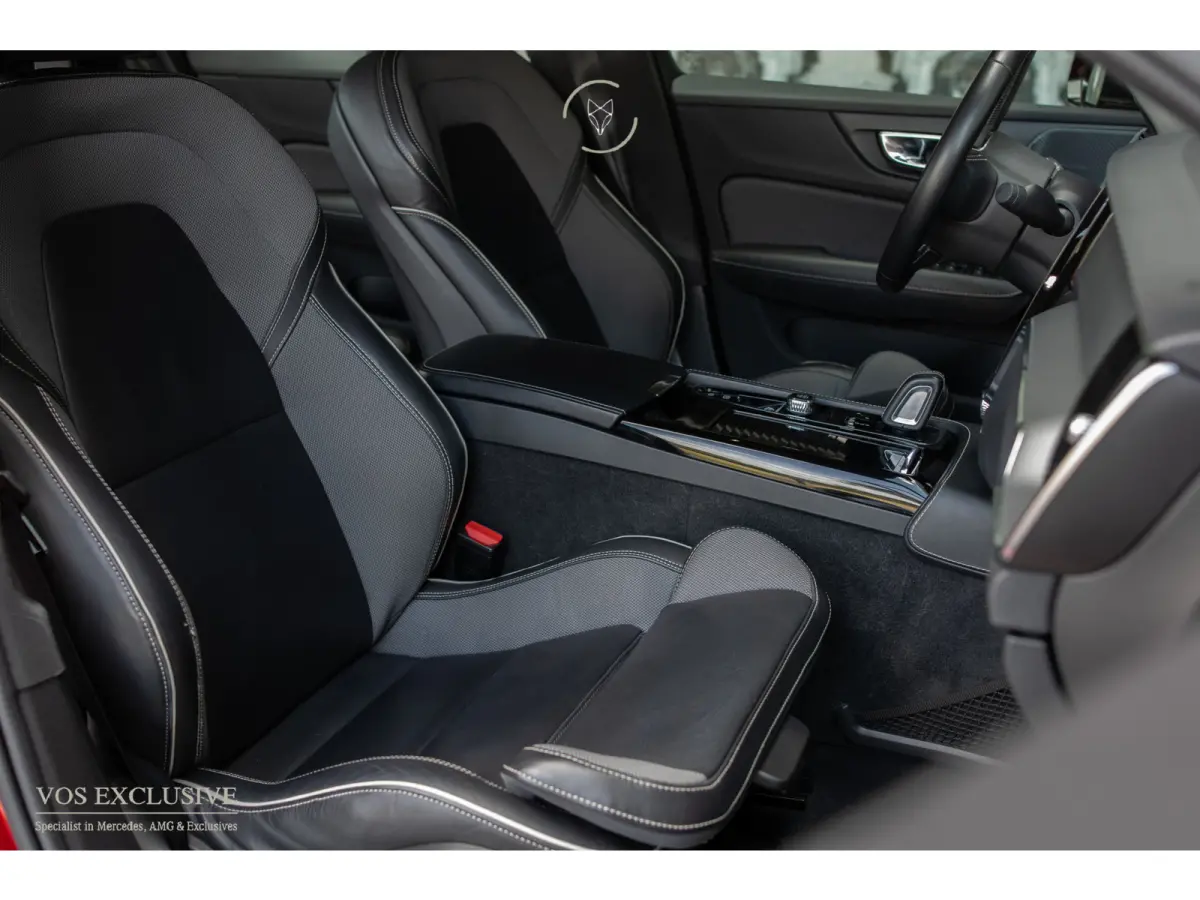 2.0 T6 AWD Twin Engine R-Design Harman-Kardon|ACC|Keyless|18"|Verw-sportstoelen|Camera|Aut8