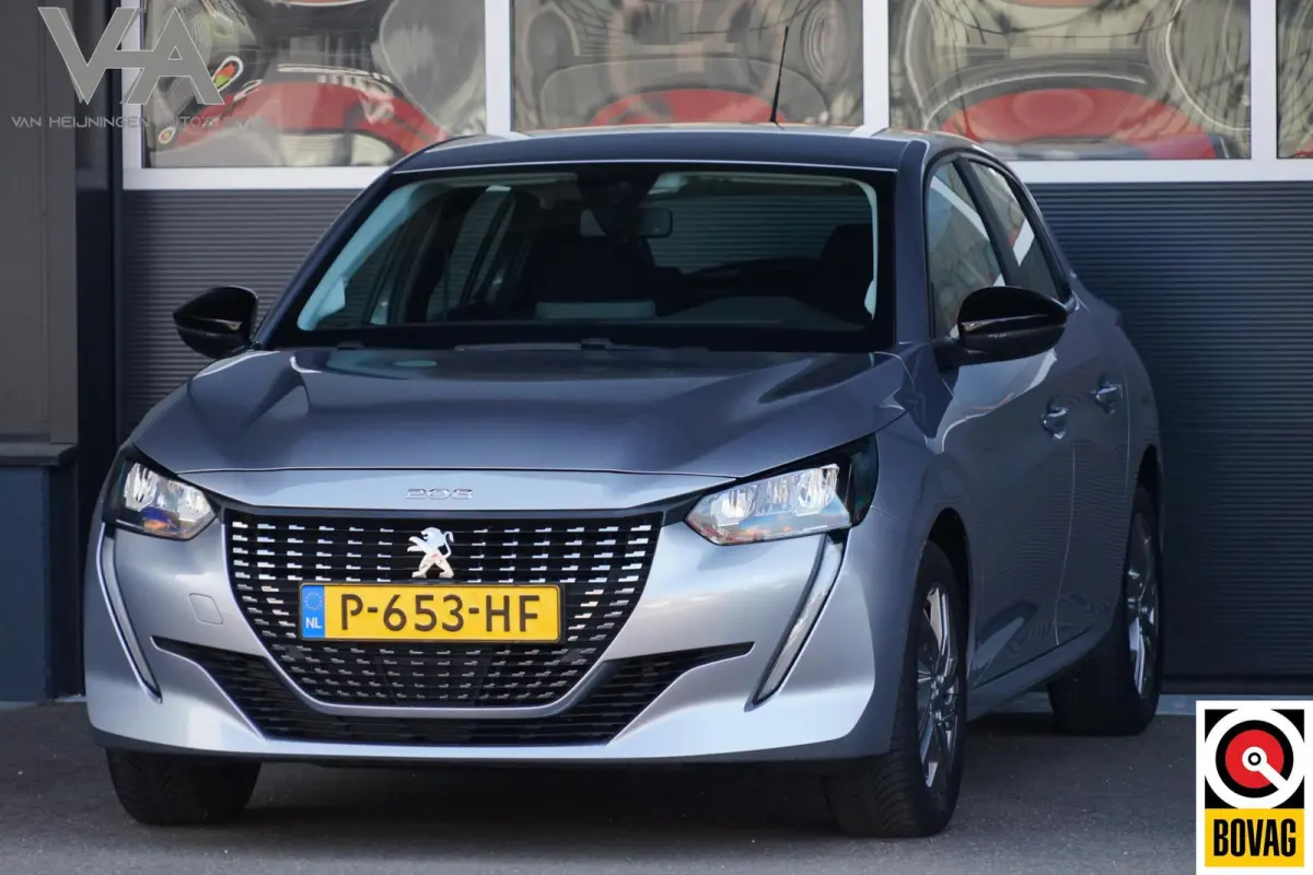 1.2 PureTech Active Pack, NL, PDC, CarPlay, LED, L.M.