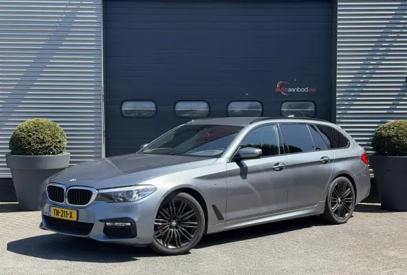 520d Executive M-Sport | Camera | Harmon Kardon | Navigatie | Elektrische Achterklep | 19 Inch Lichtmetalen Velgen |