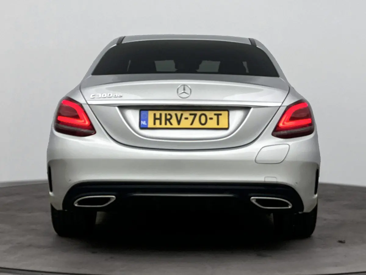 300 de Advantage Pack | CAMERA | STOELVERWARMING | DIGITAAL DASHBOARD | ADAPTIEF CRUISECONTROL | CLIMATE CONTROL |