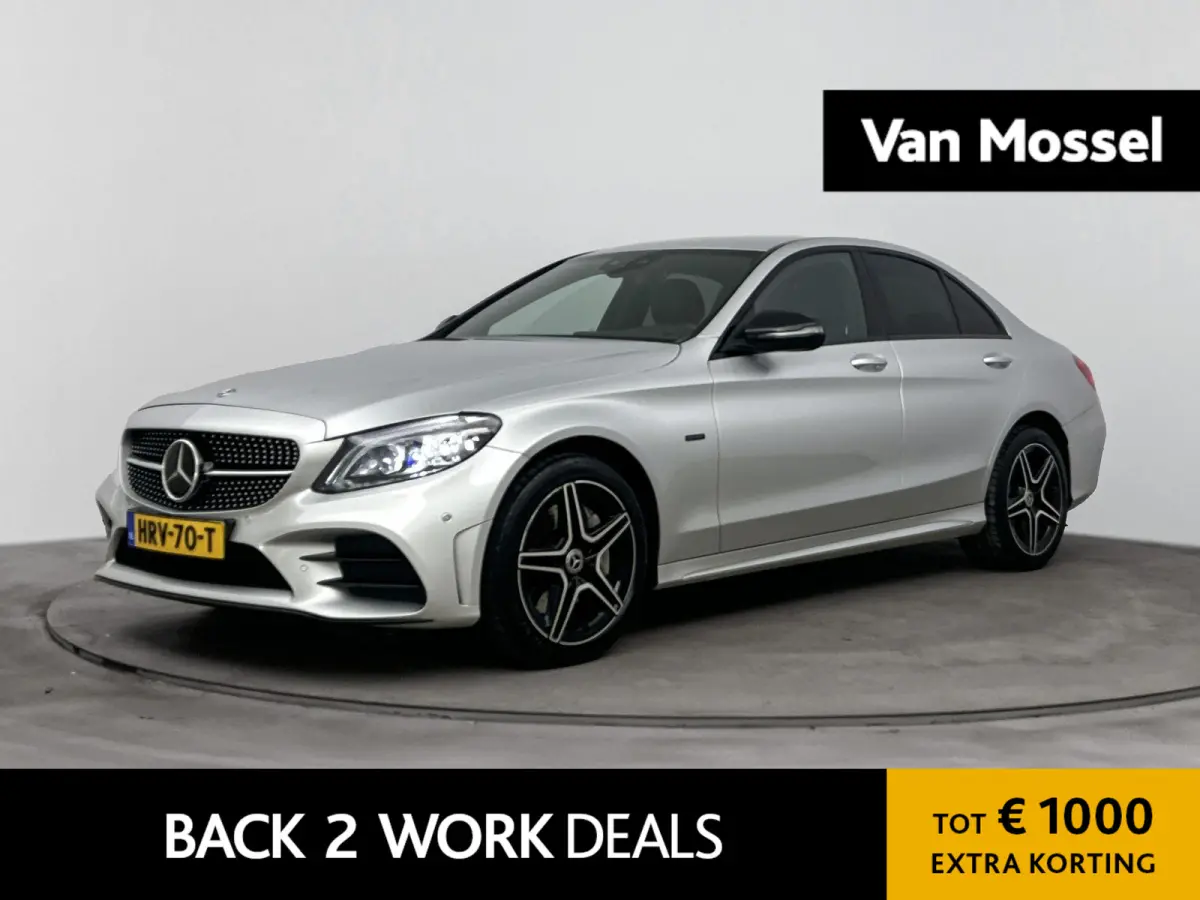 300 de Advantage Pack | CAMERA | STOELVERWARMING | DIGITAAL DASHBOARD | ADAPTIEF CRUISECONTROL | CLIMATE CONTROL |