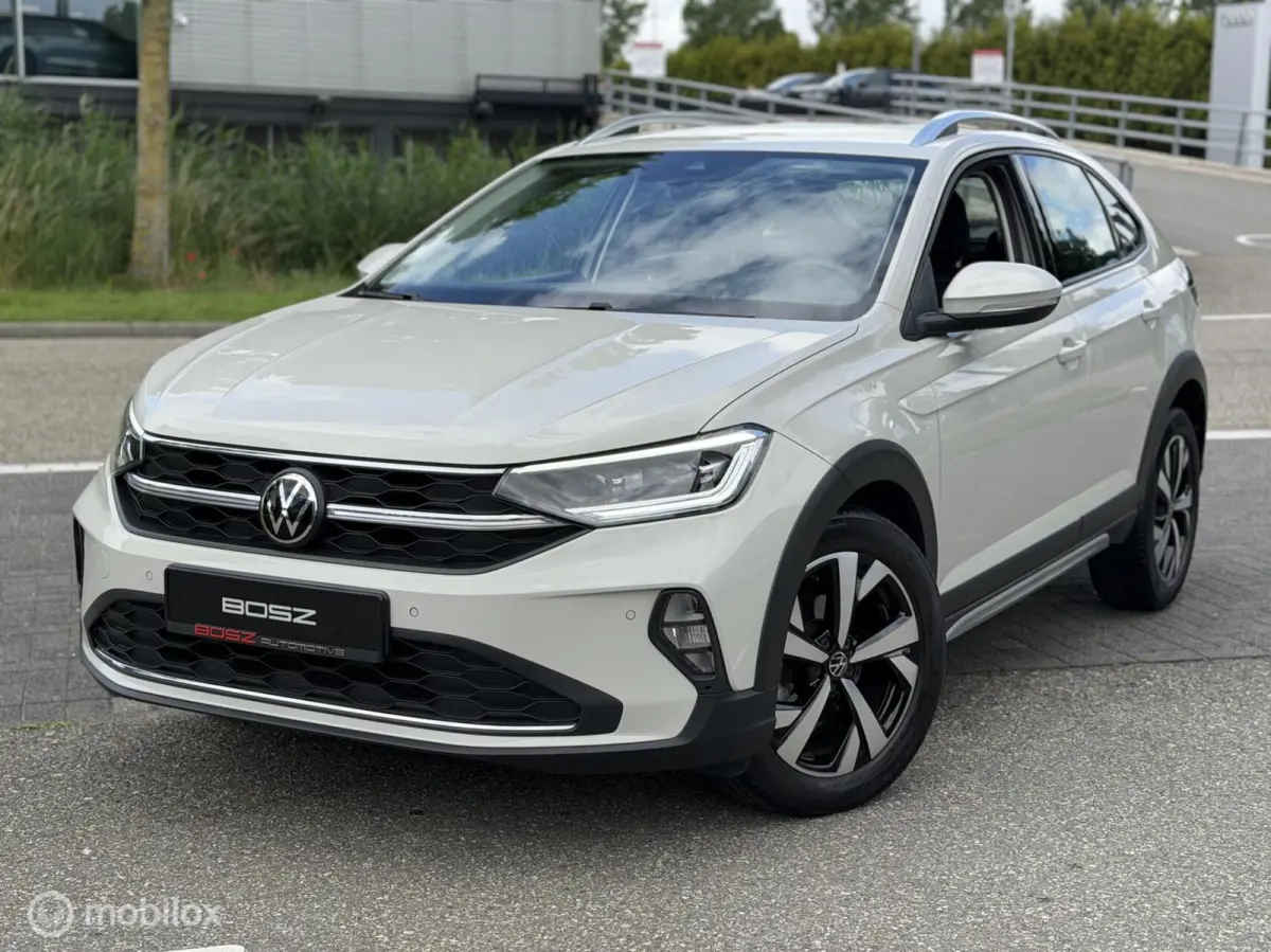 1.0 TSI Style DSG LED IQ AMBIENT LANE
