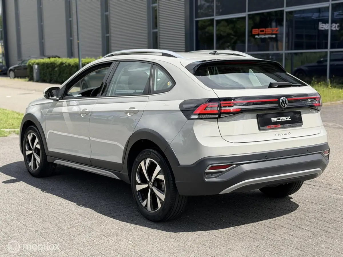 1.0 TSI Style DSG LED IQ AMBIENT LANE