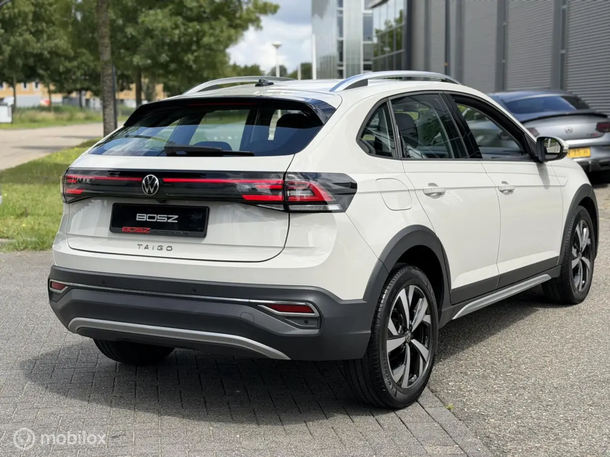 1.0 TSI Style DSG LED IQ AMBIENT LANE