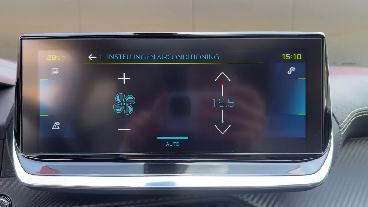 EV GT Pack 50 kWh | Panorama Dak | Stoelverwarming Voor | Adaptieve Cruise Control | Achteruitrijd Camera | Adaptieve Lane Assist | Keyless Entry | Achteruitrijcamera | Cruise control adapti