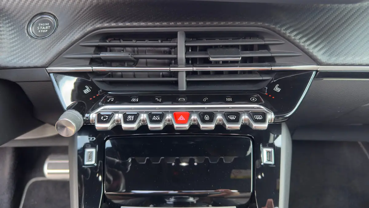EV GT Pack 50 kWh | Panorama Dak | Stoelverwarming Voor | Adaptieve Cruise Control | Achteruitrijd Camera | Adaptieve Lane Assist | Keyless Entry | Achteruitrijcamera | Cruise control adapti