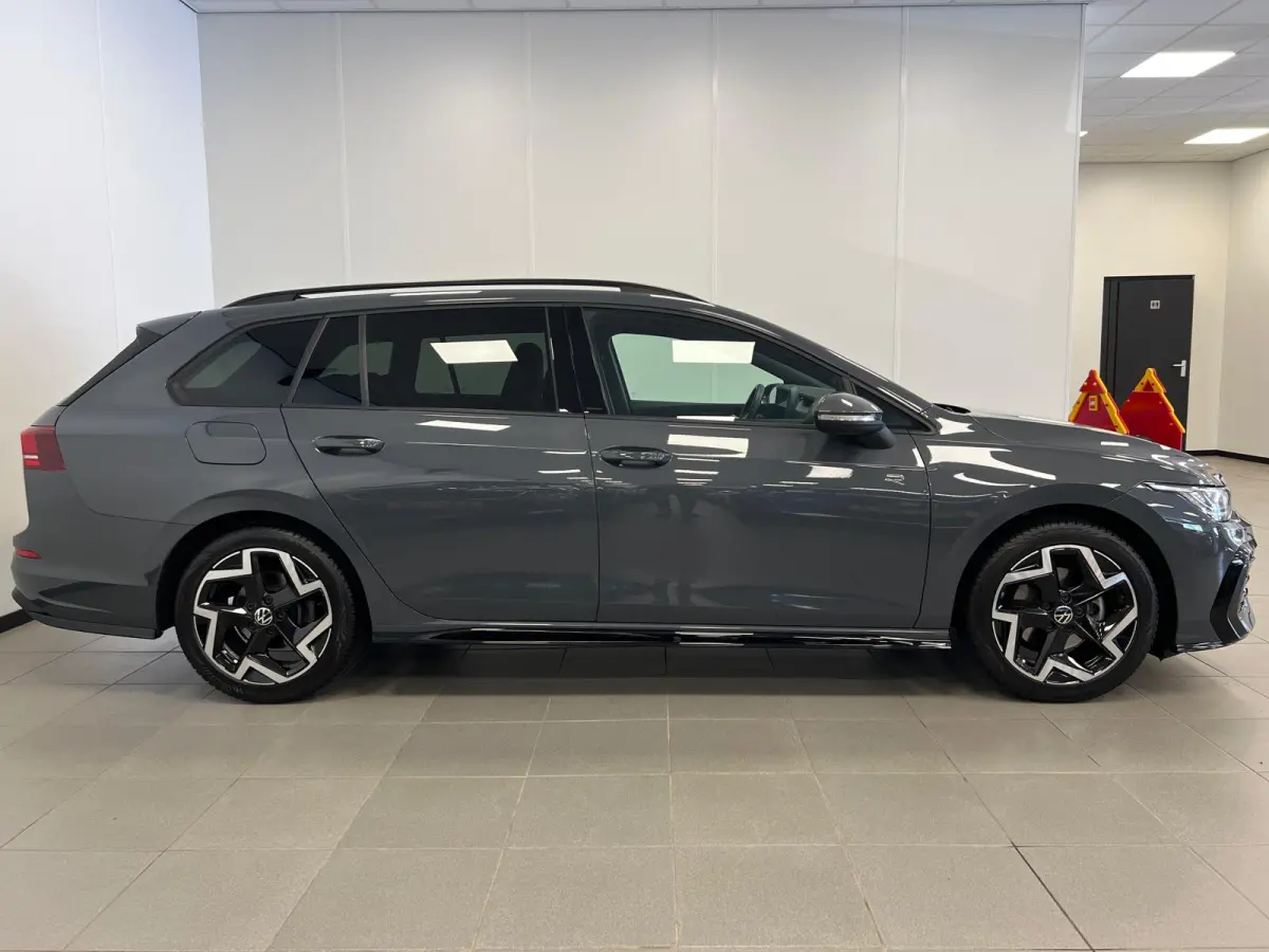 1.5 TSI 150PK / R-LINE / 8.5 EDITION / BOVAG /