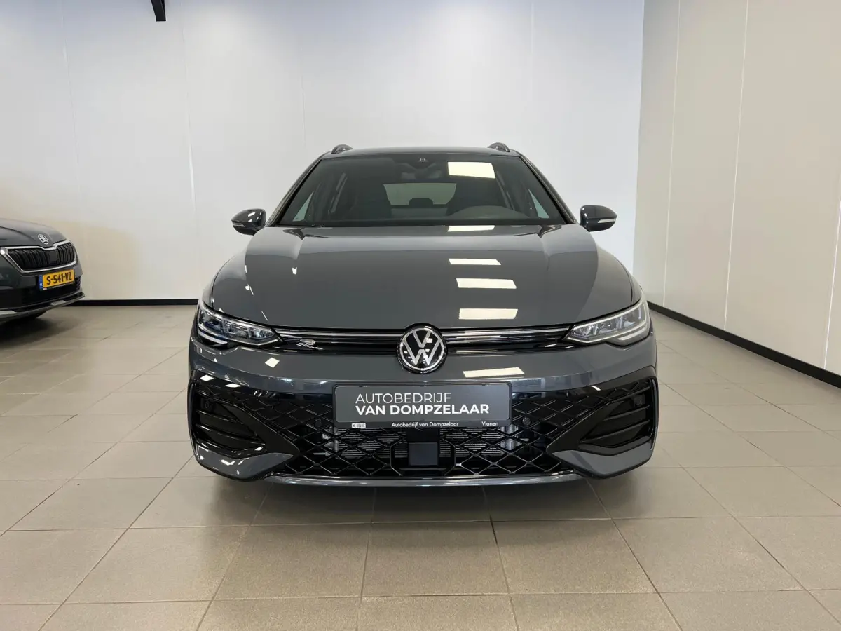 1.5 TSI 150PK / R-LINE / 8.5 EDITION / BOVAG /