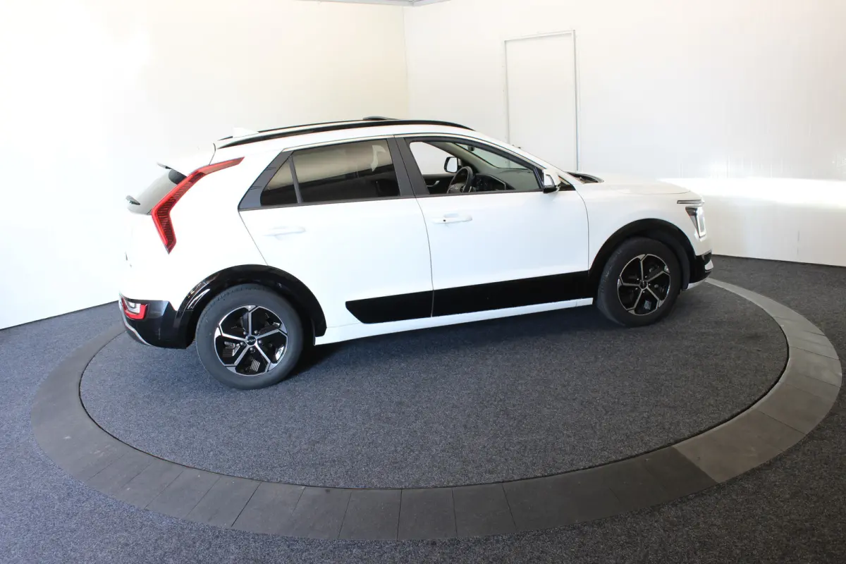 1.6 GDi Hybrid DynamicPlusLine Panodak Vol Leder Camera Head-up