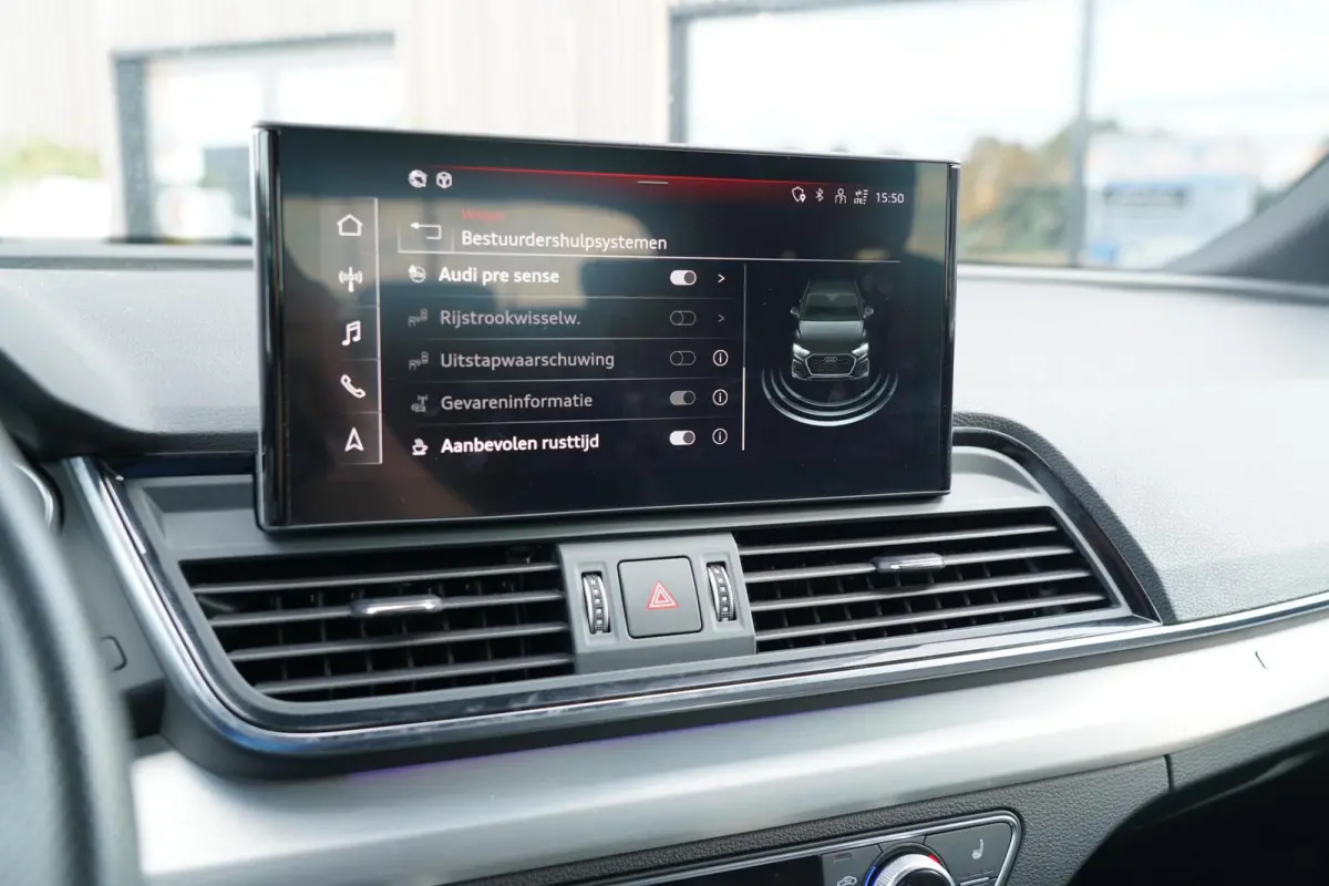 55 TFSI e S edition | SOH 98% | Head-Up | Matrix LED | Adaptieve cruise control | 2 x S-Line | Ambiance verlichting | Parkeercamera | Stoelverwarming | 3-zone climate control | Keyless | Stu