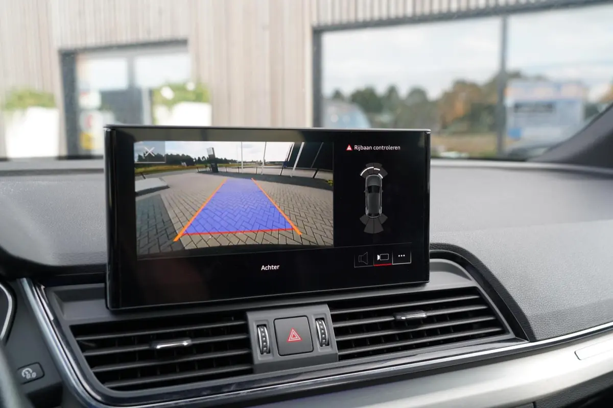 55 TFSI e S edition | SOH 98% | Head-Up | Matrix LED | Adaptieve cruise control | 2 x S-Line | Ambiance verlichting | Parkeercamera | Stoelverwarming | 3-zone climate control | Keyless | Stu