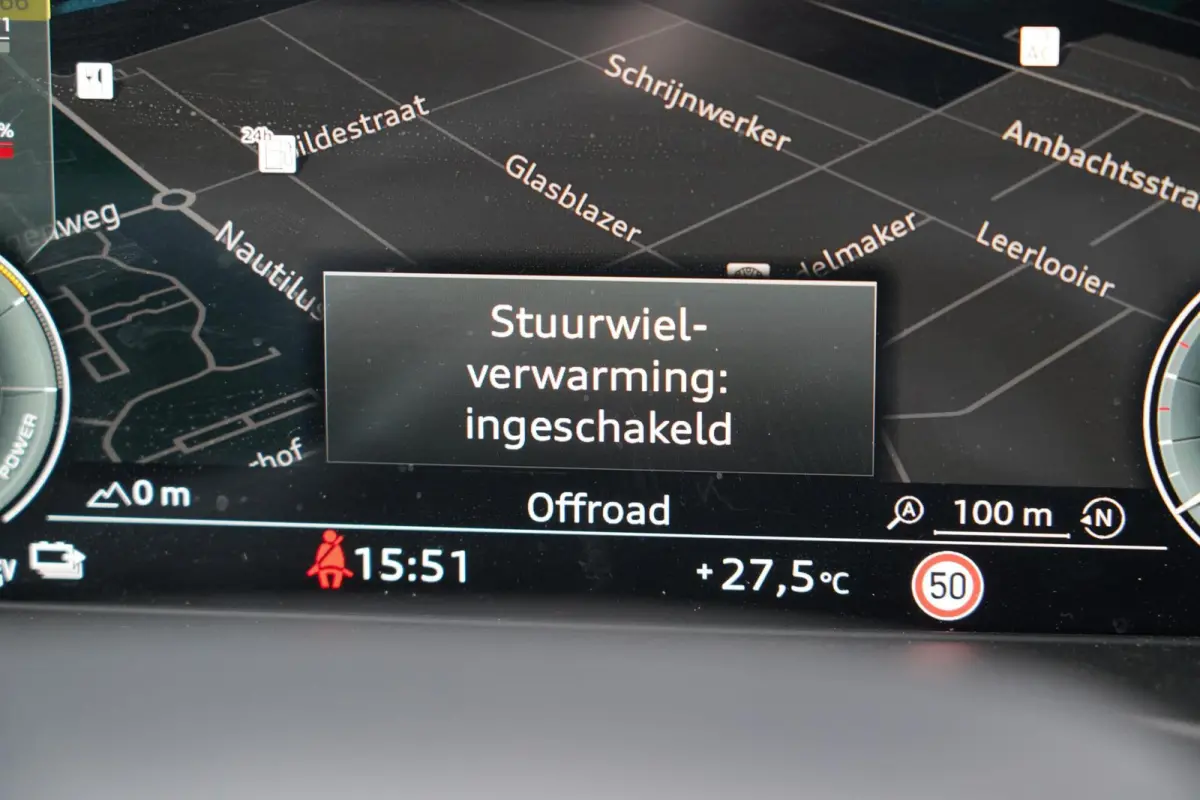 55 TFSI e S edition | SOH 98% | Head-Up | Matrix LED | Adaptieve cruise control | 2 x S-Line | Ambiance verlichting | Parkeercamera | Stoelverwarming | 3-zone climate control | Keyless | Stu