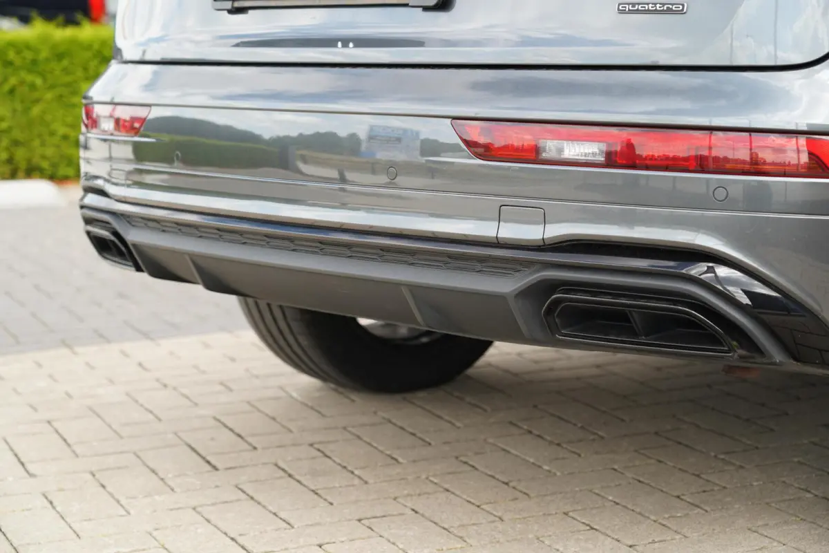 55 TFSI e S edition | SOH 98% | Head-Up | Matrix LED | Adaptieve cruise control | 2 x S-Line | Ambiance verlichting | Parkeercamera | Stoelverwarming | 3-zone climate control | Keyless | Stu
