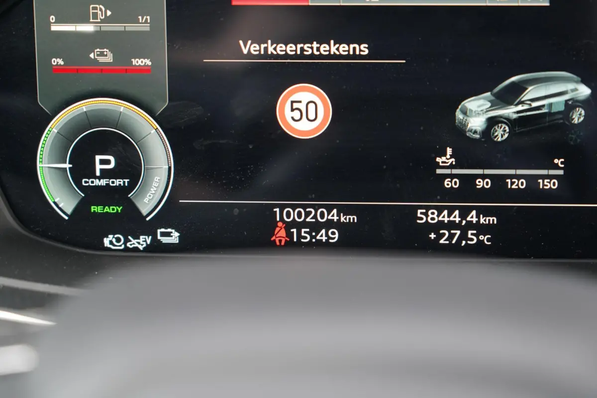 55 TFSI e S edition | SOH 98% | Head-Up | Matrix LED | Adaptieve cruise control | 2 x S-Line | Ambiance verlichting | Parkeercamera | Stoelverwarming | 3-zone climate control | Keyless | Stu