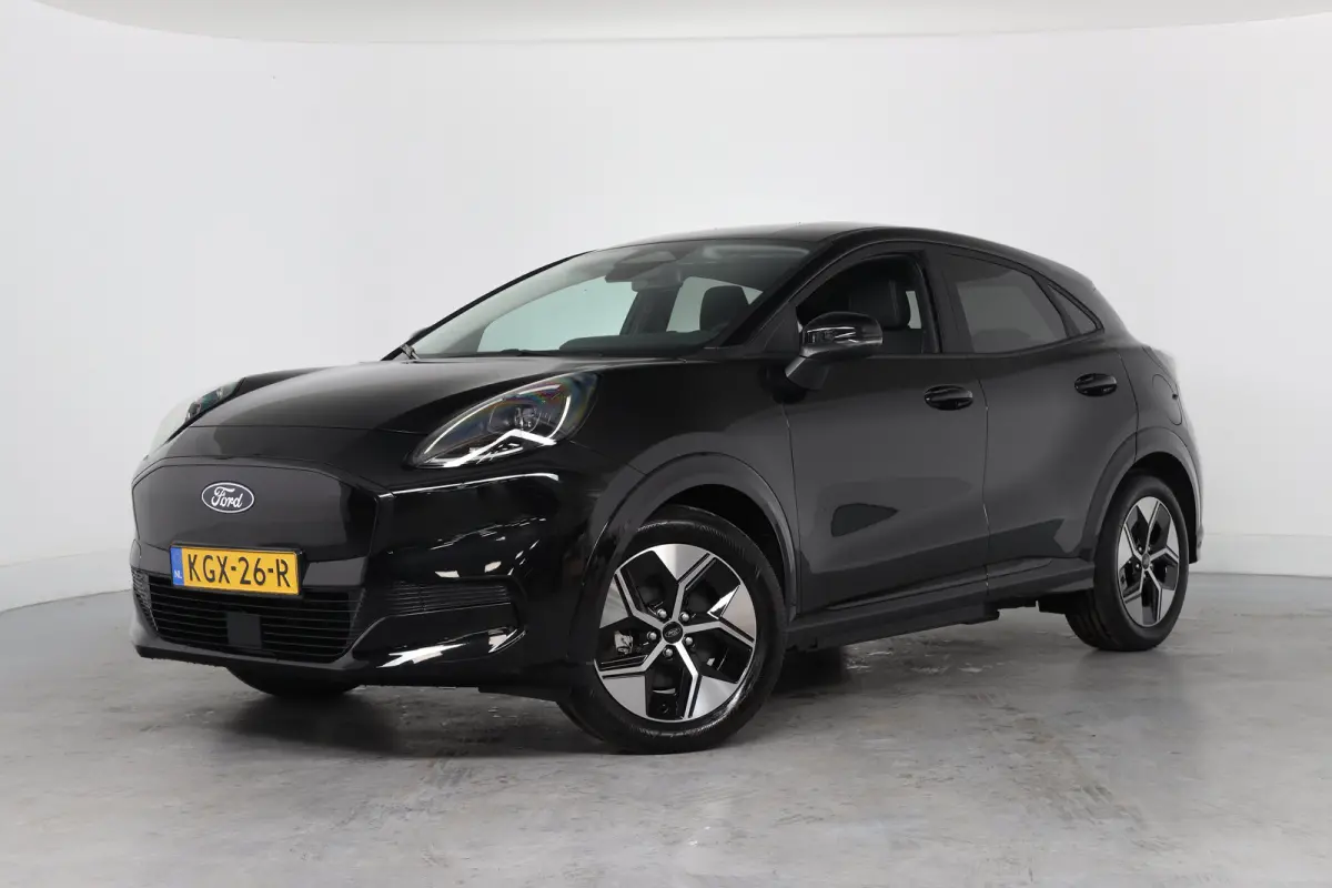44 kWh | Winter Pack | Camera | Parkeersensoren | Navigatie | Apple Carplay & Android Auto |