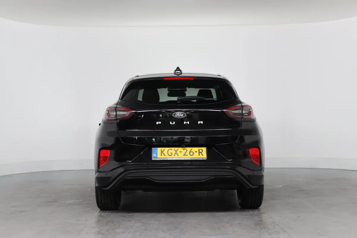 44 kWh | Winter Pack | Camera | Parkeersensoren | Navigatie | Apple Carplay & Android Auto |