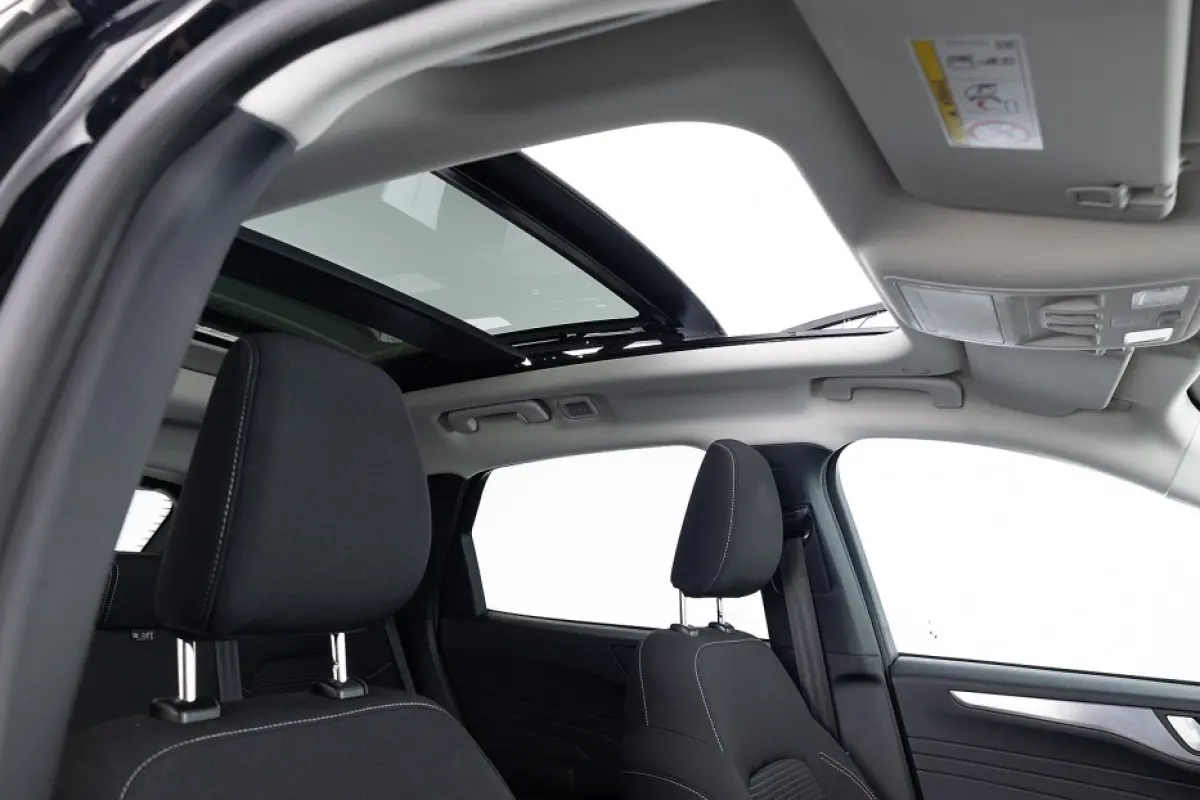 2.5 PHEV Titanium | PANORAMADAK | Winterpack | ECC