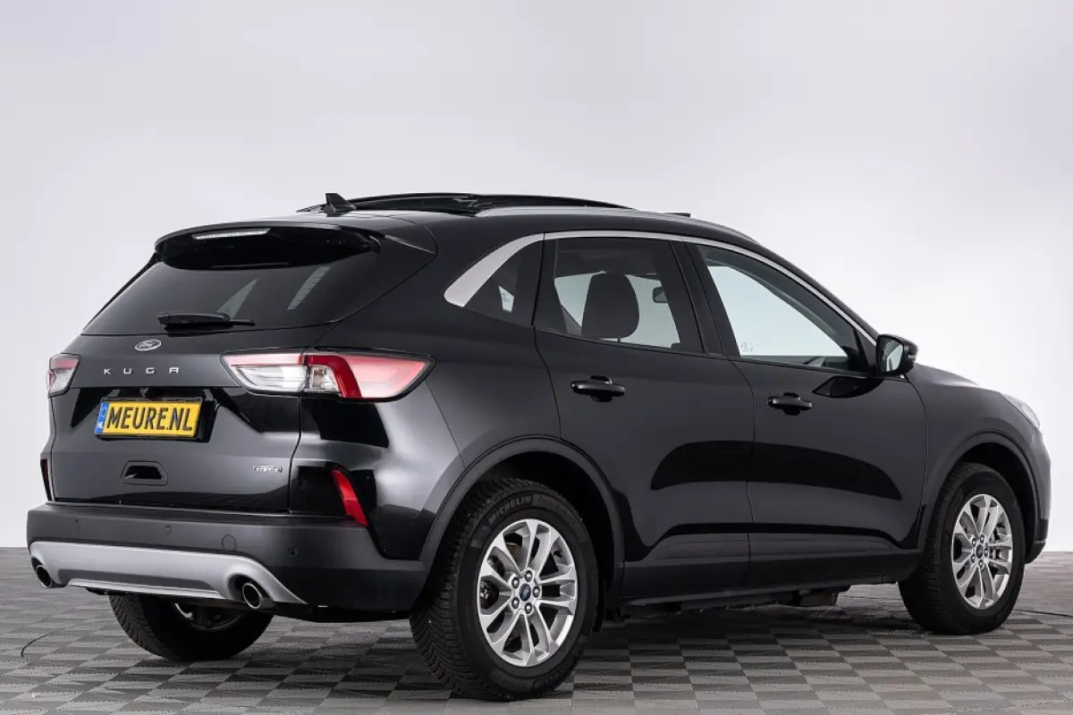 2.5 PHEV Titanium | PANORAMADAK | Winterpack | ECC