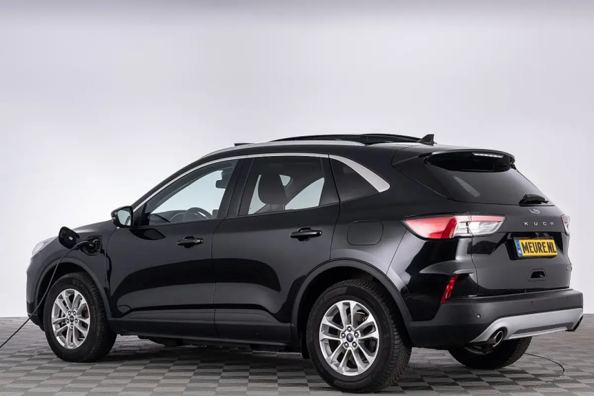 2.5 PHEV Titanium | PANORAMADAK | Winterpack | ECC