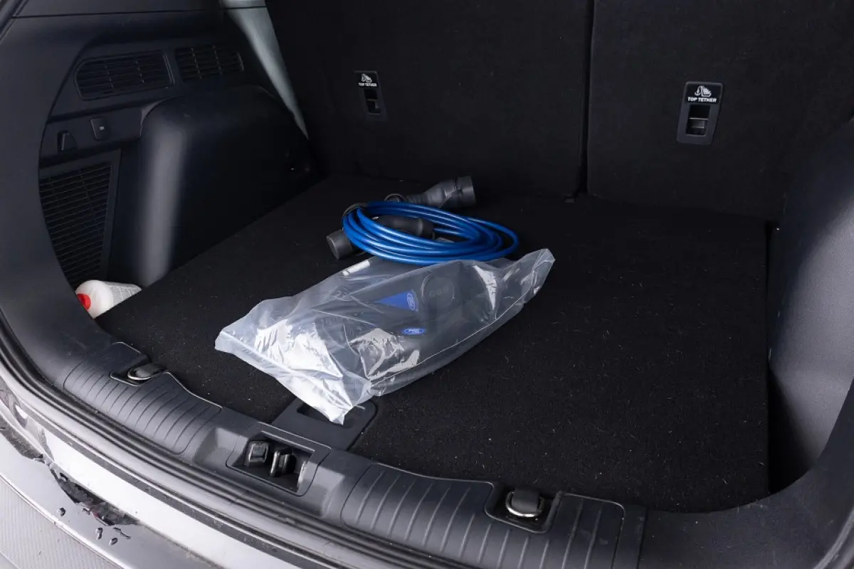 2.5 PHEV Titanium | PANORAMADAK | Winterpack | ECC