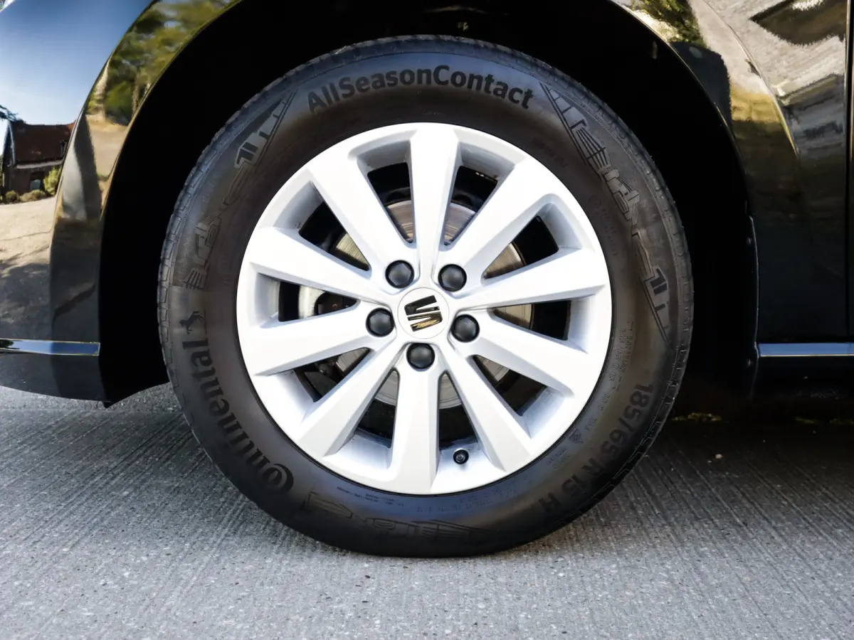 1.0 EcoTSI Style Business Connect 1e-Eig. & Dealer-Onderh. BOVAG-Garantie. NL-Auto.