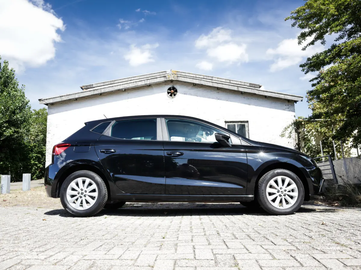 1.0 EcoTSI Style Business Connect 1e-Eig. & Dealer-Onderh. BOVAG-Garantie. NL-Auto.