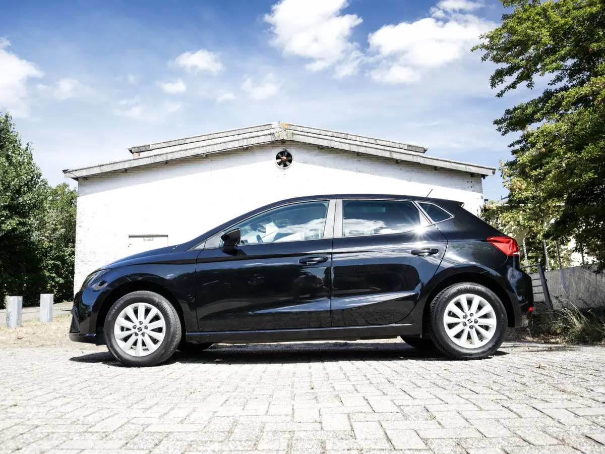 1.0 EcoTSI Style Business Connect 1e-Eig. & Dealer-Onderh. BOVAG-Garantie. NL-Auto.
