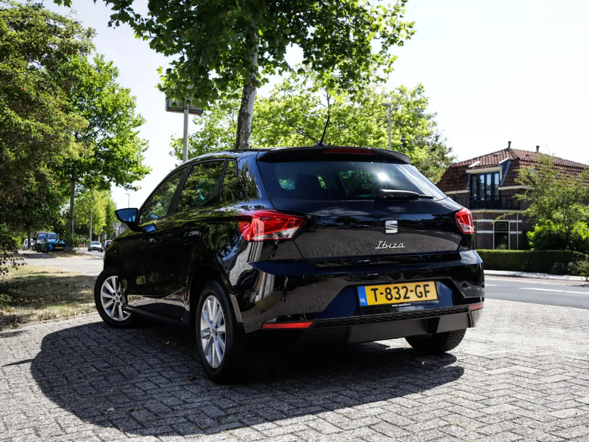 1.0 EcoTSI Style Business Connect 1e-Eig. & Dealer-Onderh. BOVAG-Garantie. NL-Auto.