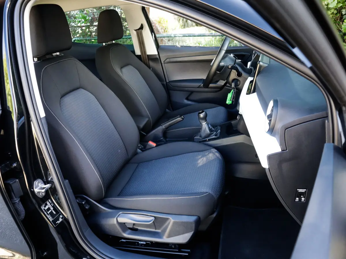 1.0 EcoTSI Style Business Connect 1e-Eig. & Dealer-Onderh. BOVAG-Garantie. NL-Auto.