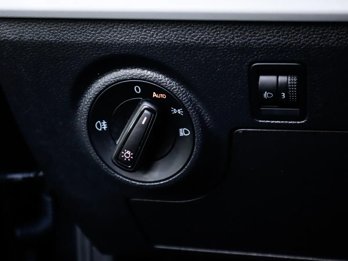 1.0 EcoTSI Style Business Connect 1e-Eig. & Dealer-Onderh. BOVAG-Garantie. NL-Auto.