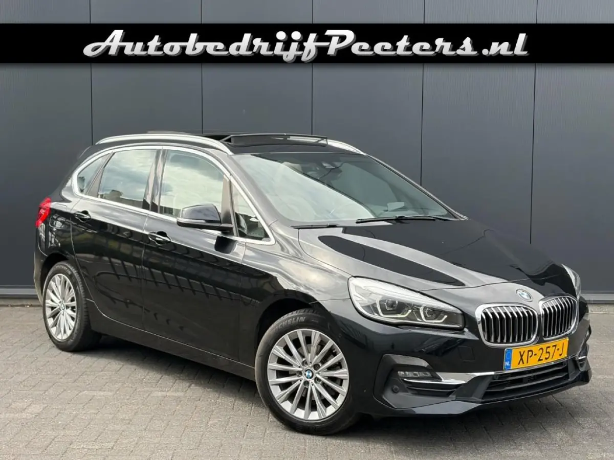 218i Aut. Pano LED Leder Camera Navi Cruise HUD Trekhaak NL-auto