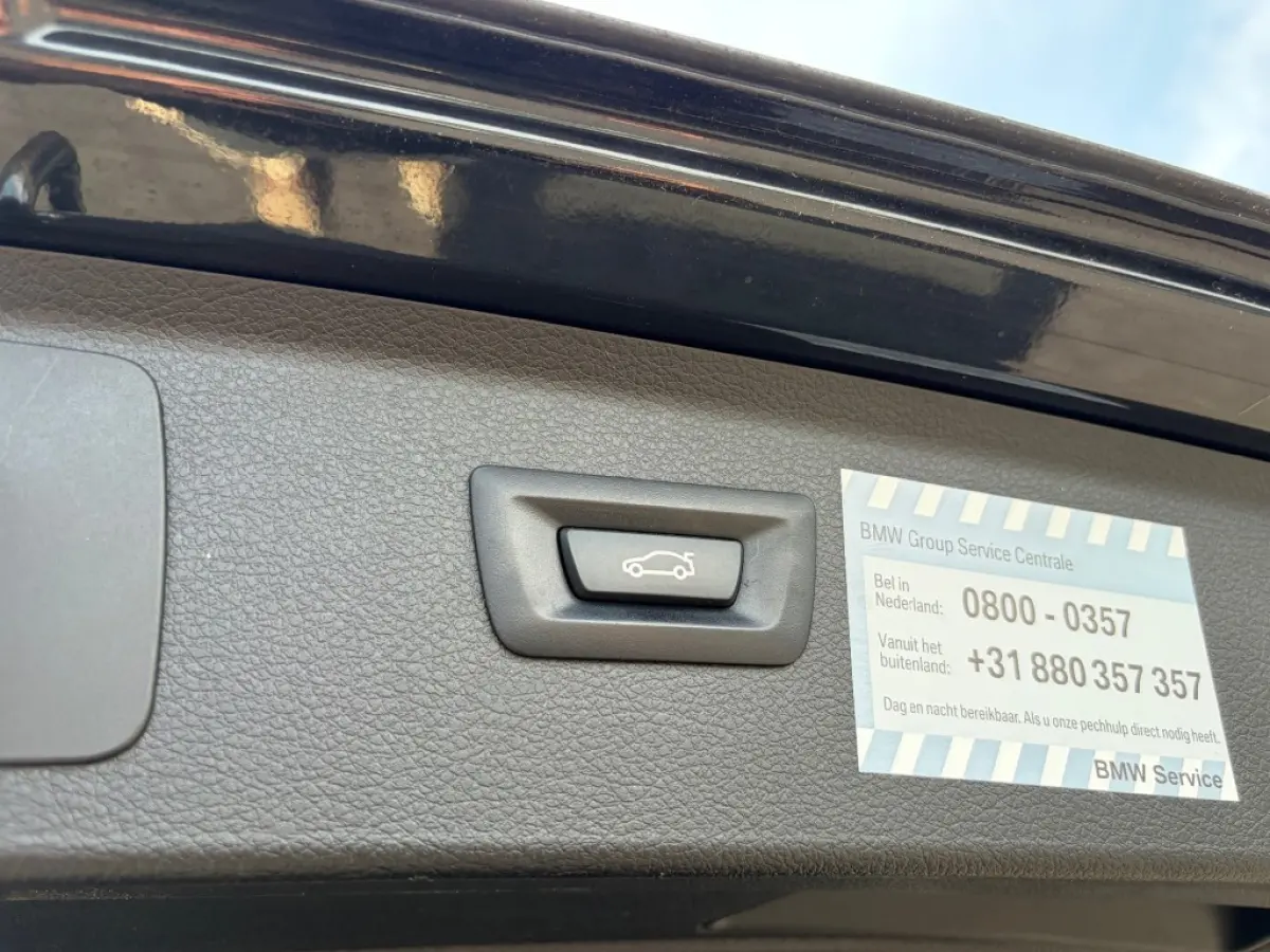 218i Aut. Pano LED Leder Camera Navi Cruise HUD Trekhaak NL-auto