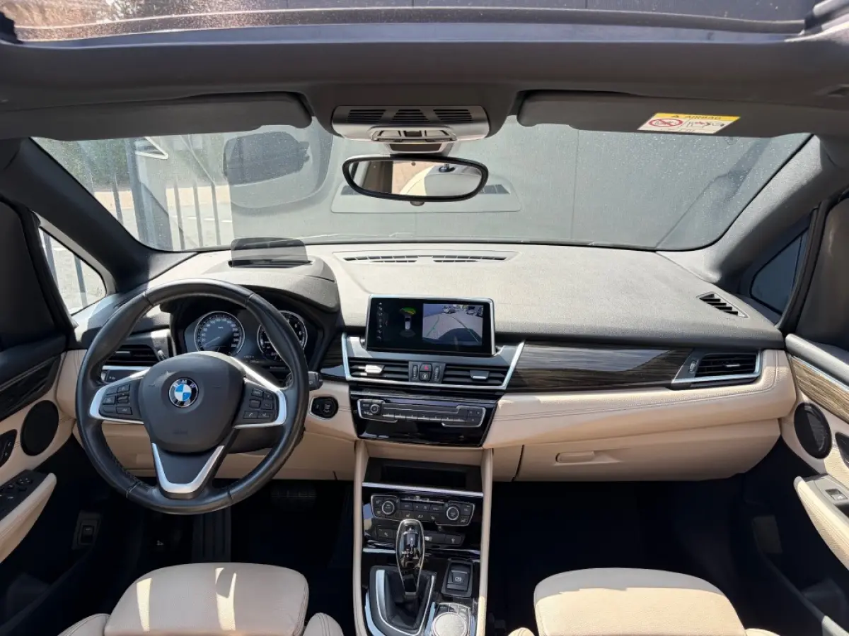 218i Aut. Pano LED Leder Camera Navi Cruise HUD Trekhaak NL-auto