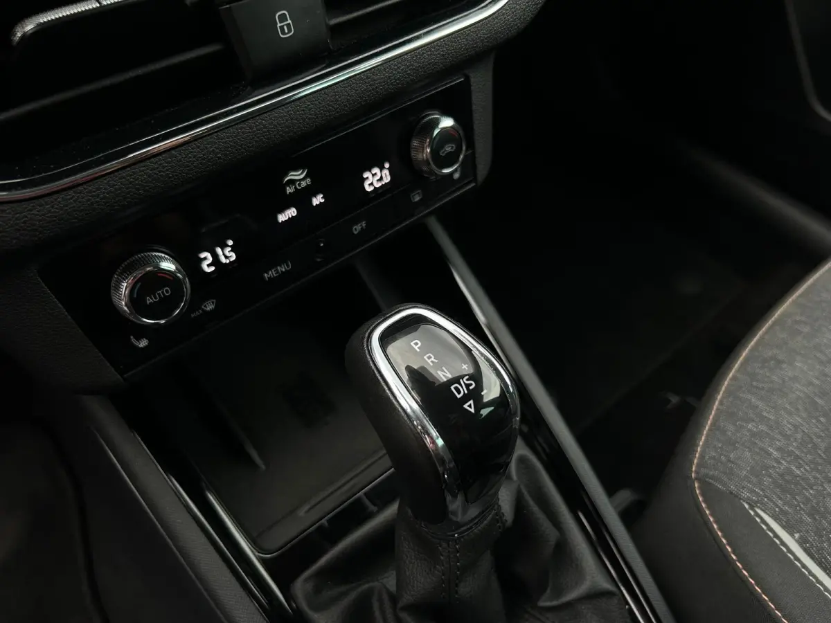 1.5 TSI ACT Business Edition, Camera, carplay, trekhaak afneembaar, stoelverwarming