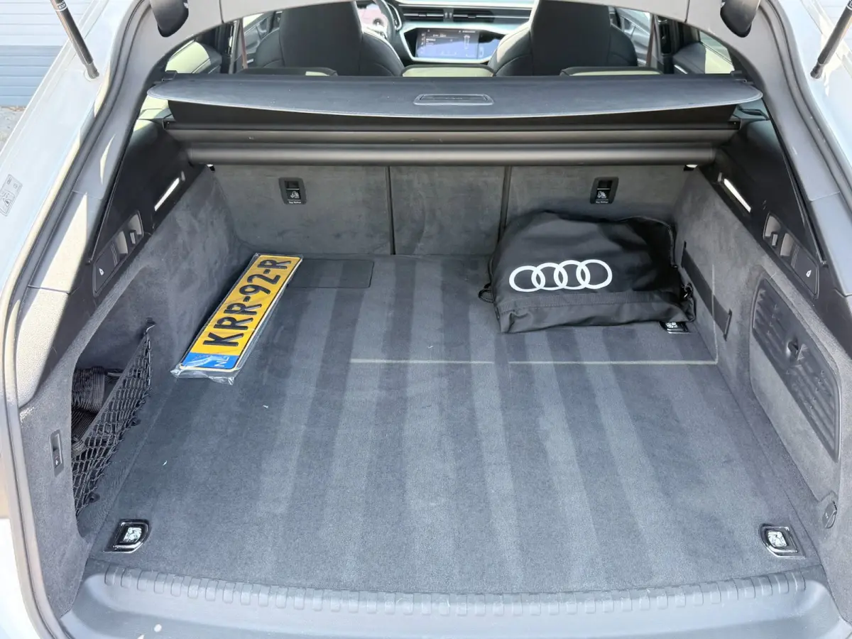 55 TFSI e quattro S-LINE Competition|PANO|RS STOEL|T.HAAK|B&O|MATRIX|