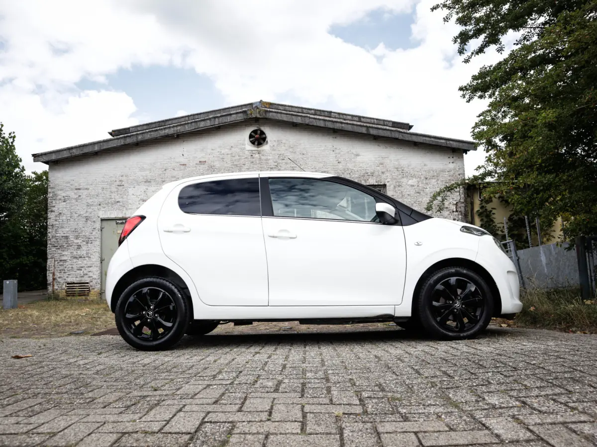 1.0 VTi Shine 2e-Eig. & Dealer-Onderh. BOVAG-Garantie. NL-Auto.