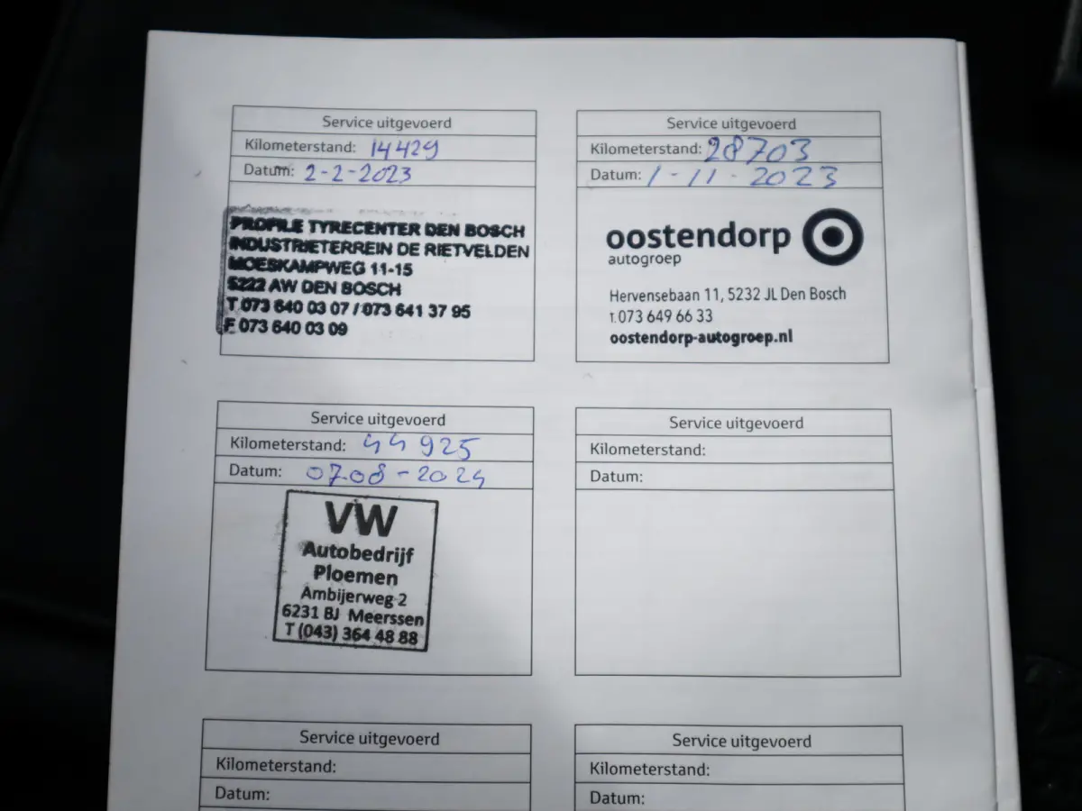 1.0 VVT-i MT Play 1e-Eig. & Keurig-Onderh. BOVAG-Garantie. NL-Auto.