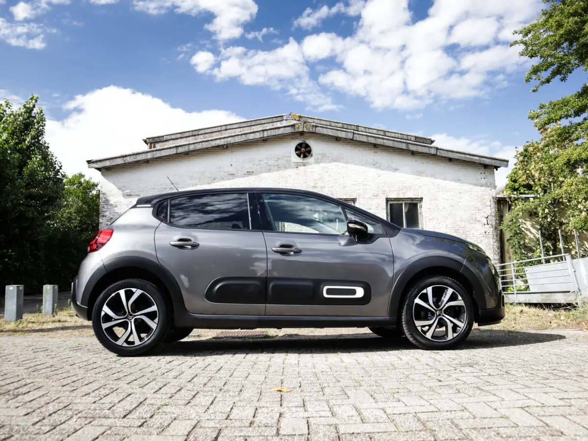 1.2 PureTech Shine 1e-Eig. & Dealer-Onderh. BOVAG-Garantie. NL-Auto.