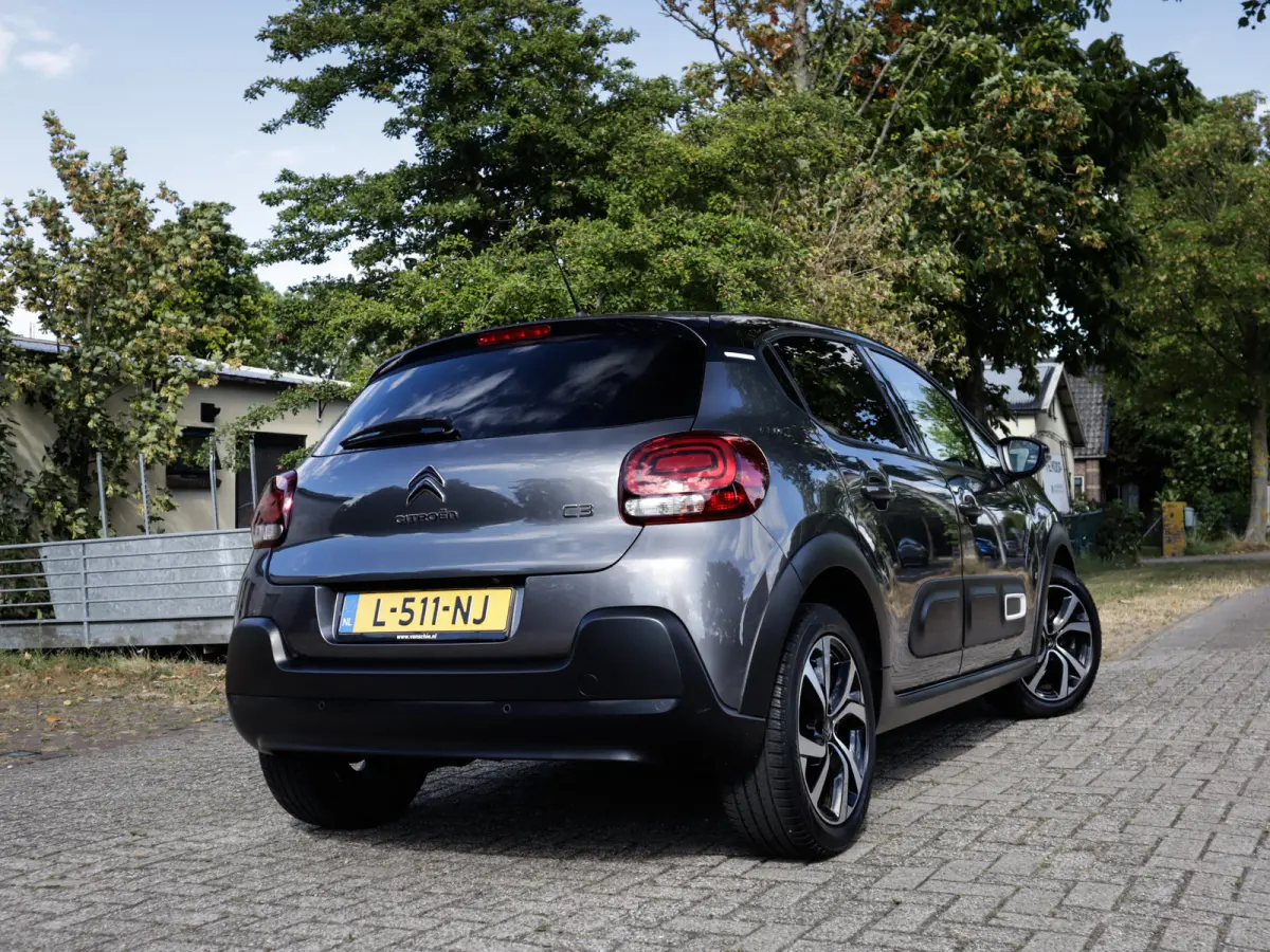 1.2 PureTech Shine 1e-Eig. & Dealer-Onderh. BOVAG-Garantie. NL-Auto.