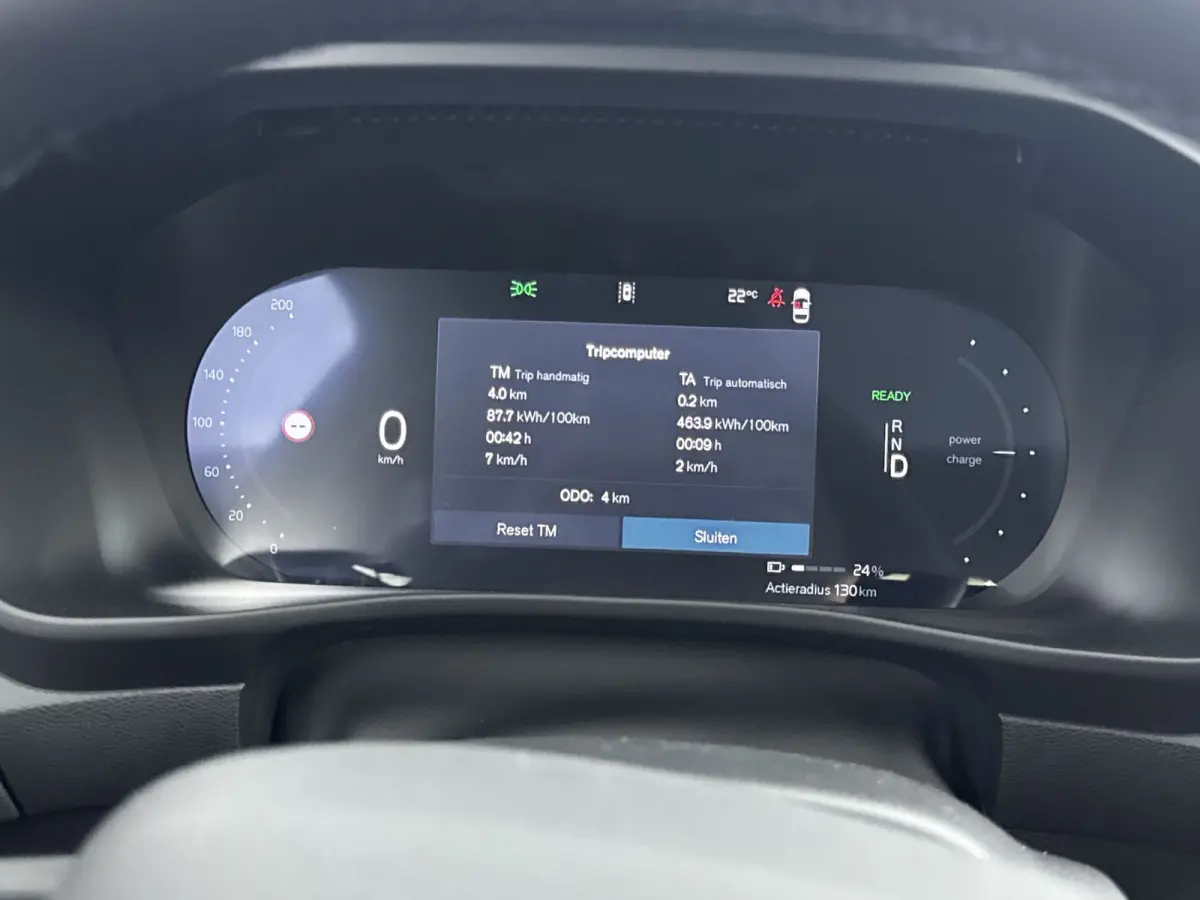 Single Motor Extended Range Plus Europa 82 kWh | Achterbank verwarmd | Achteruitrijcamera | Apple Carplay/Android Auto|telefoonintegratie premium